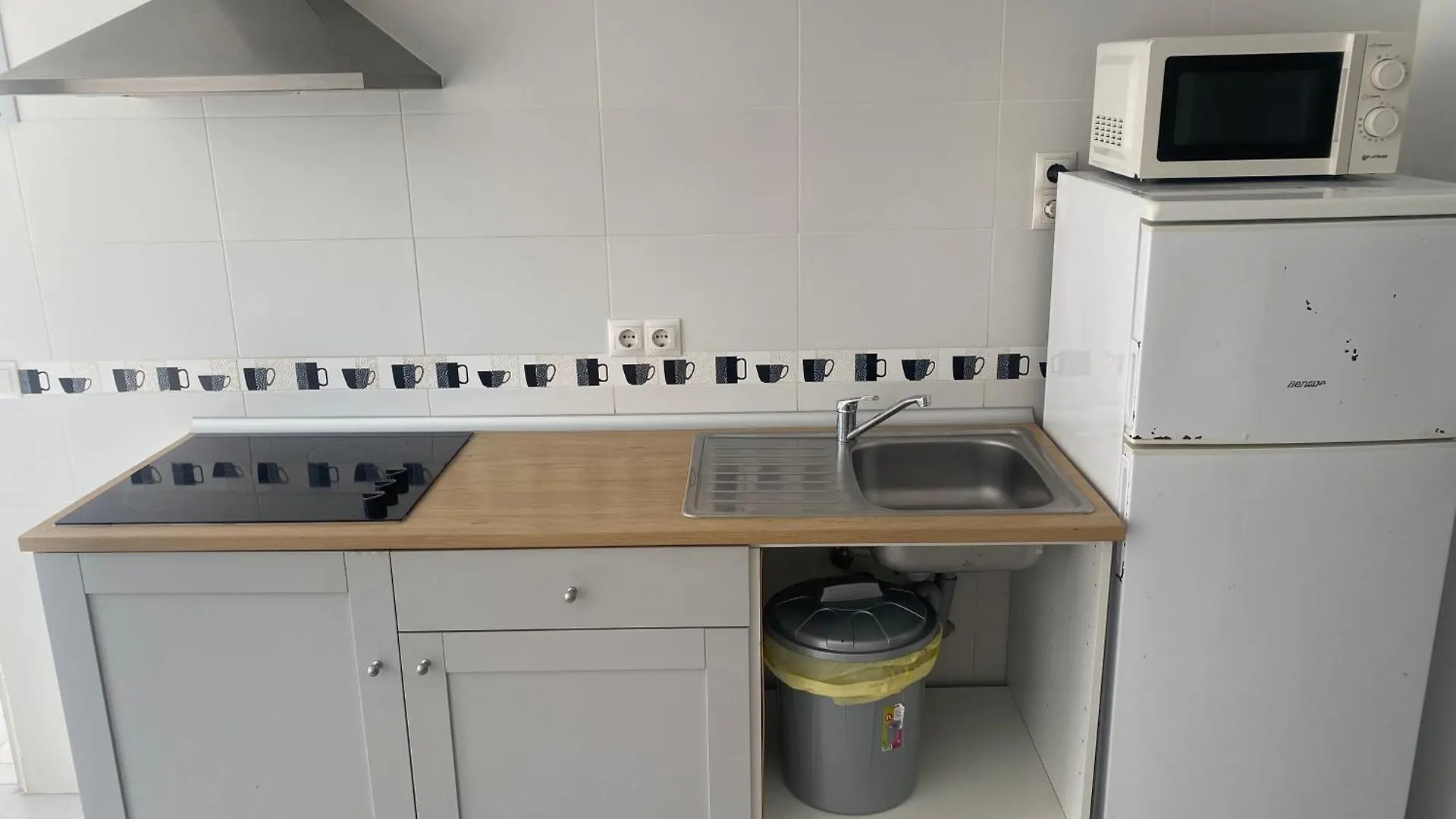 Apartamentos Playa Del Palo Malaga Spain