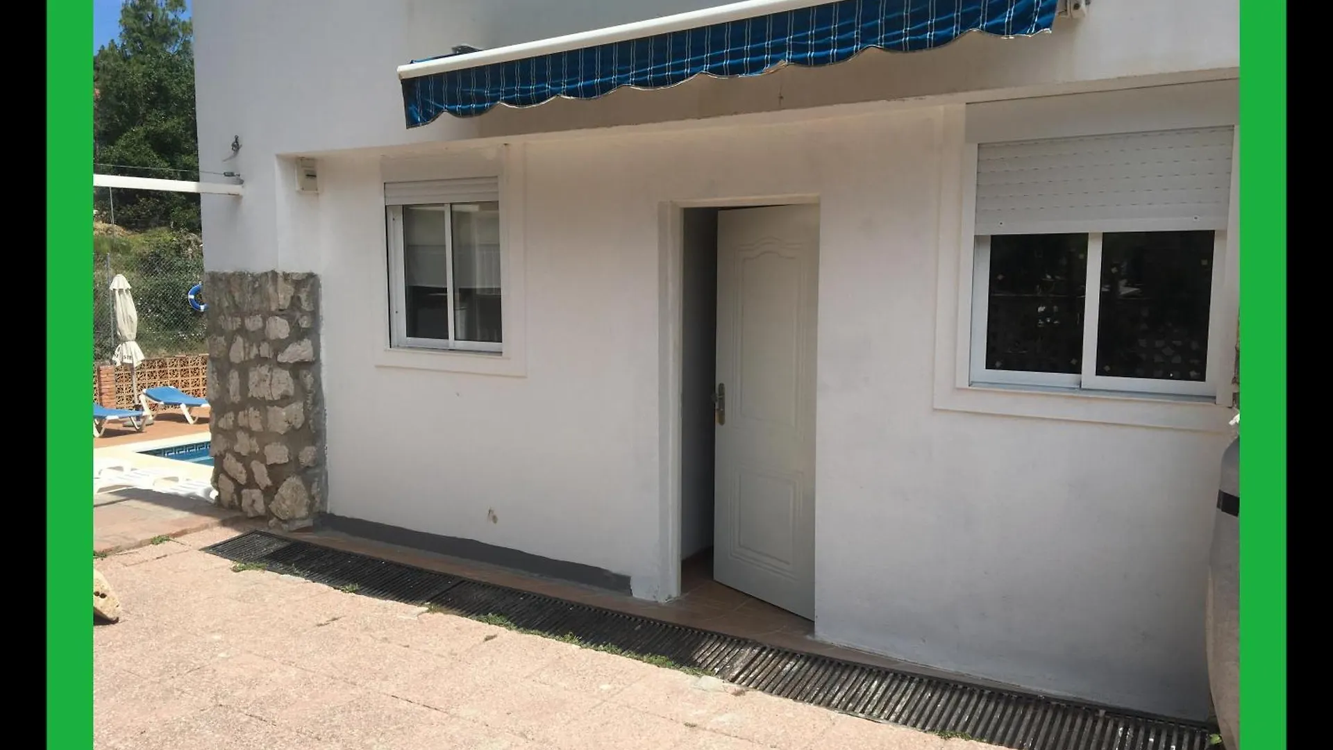 Hostal Apartamentos Playa Del Palo Málaga