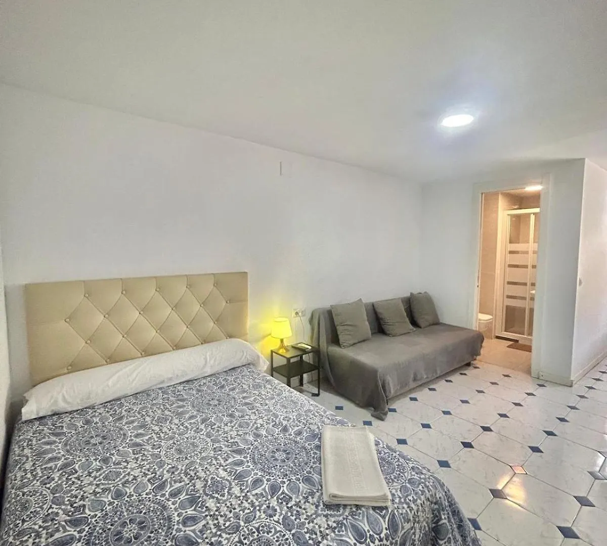 Apartamentos Playa Del Palo Malaga