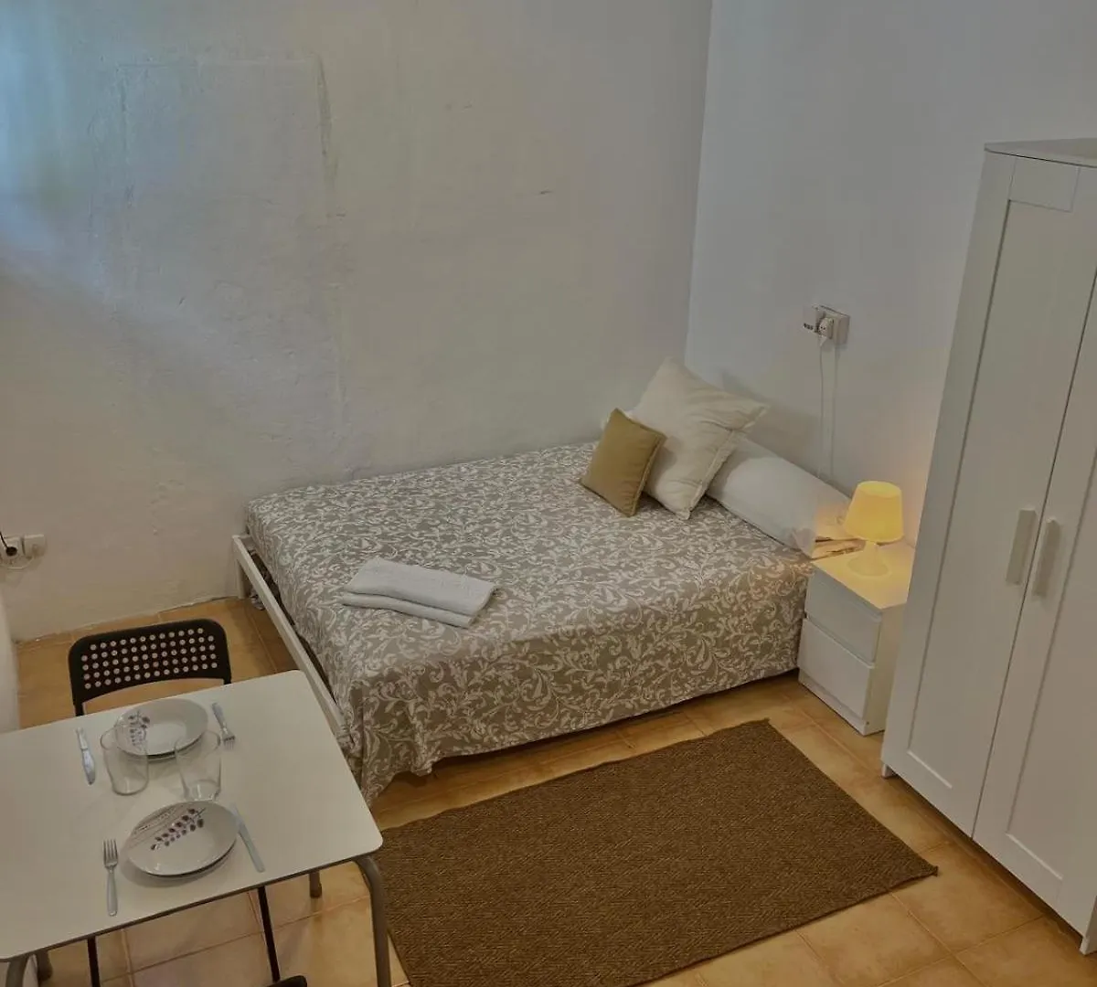 Hostal Apartamentos Playa Del Palo Málaga Apartment
