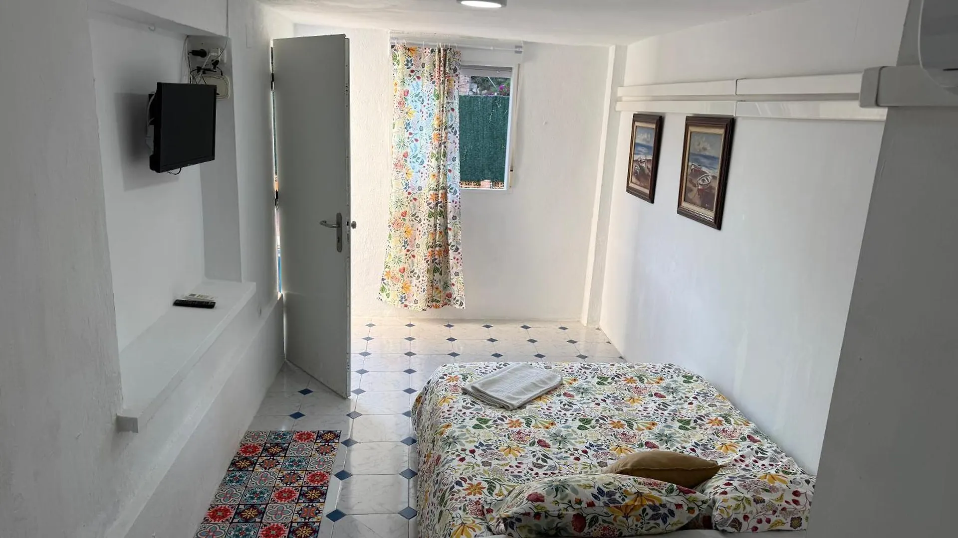 Apartment Apartamentos Playa Del Palo Malaga Spain